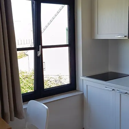 1 2 - Furnished Business Apartment